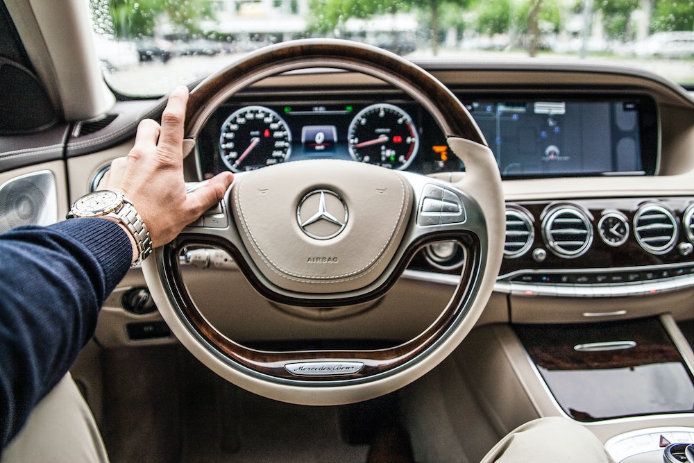 7 Car Sales Tips: Closing A Deal The Easy Way 1 image of dealership car being sold