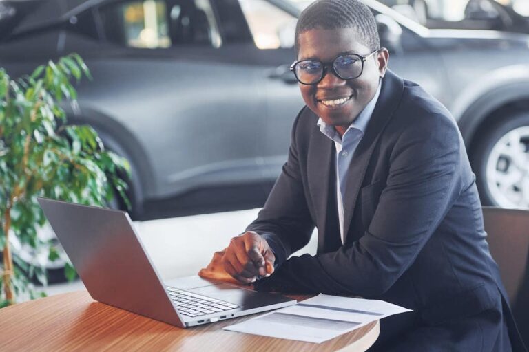 The Best CRM For Your Used Car Dealership