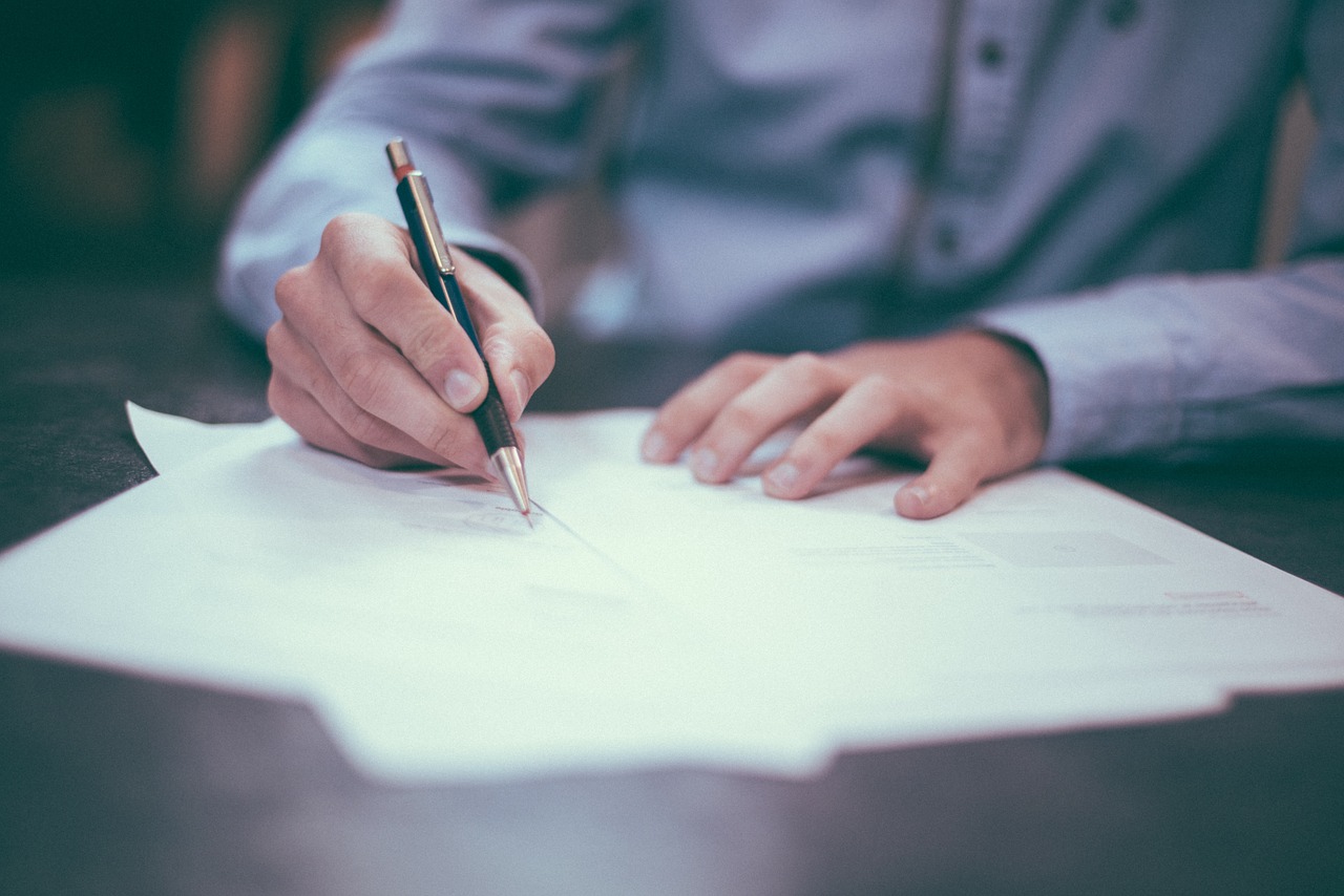 The 12 Auto Sales Training Programs to Build for Your Dealership 3 writing 1149962 1280